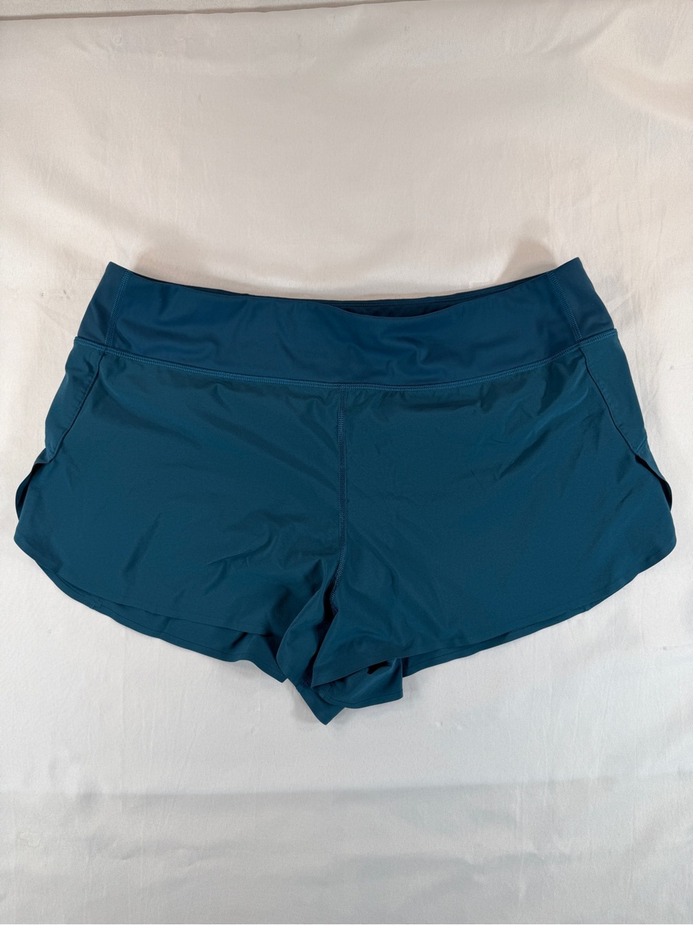 Athleta High Rise Run With It 2.5” Shorts Women’s XL Teal Blue
